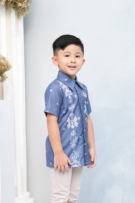 Lingga Shirt Boy (Minor) Biru Nila - Wearing Klamby