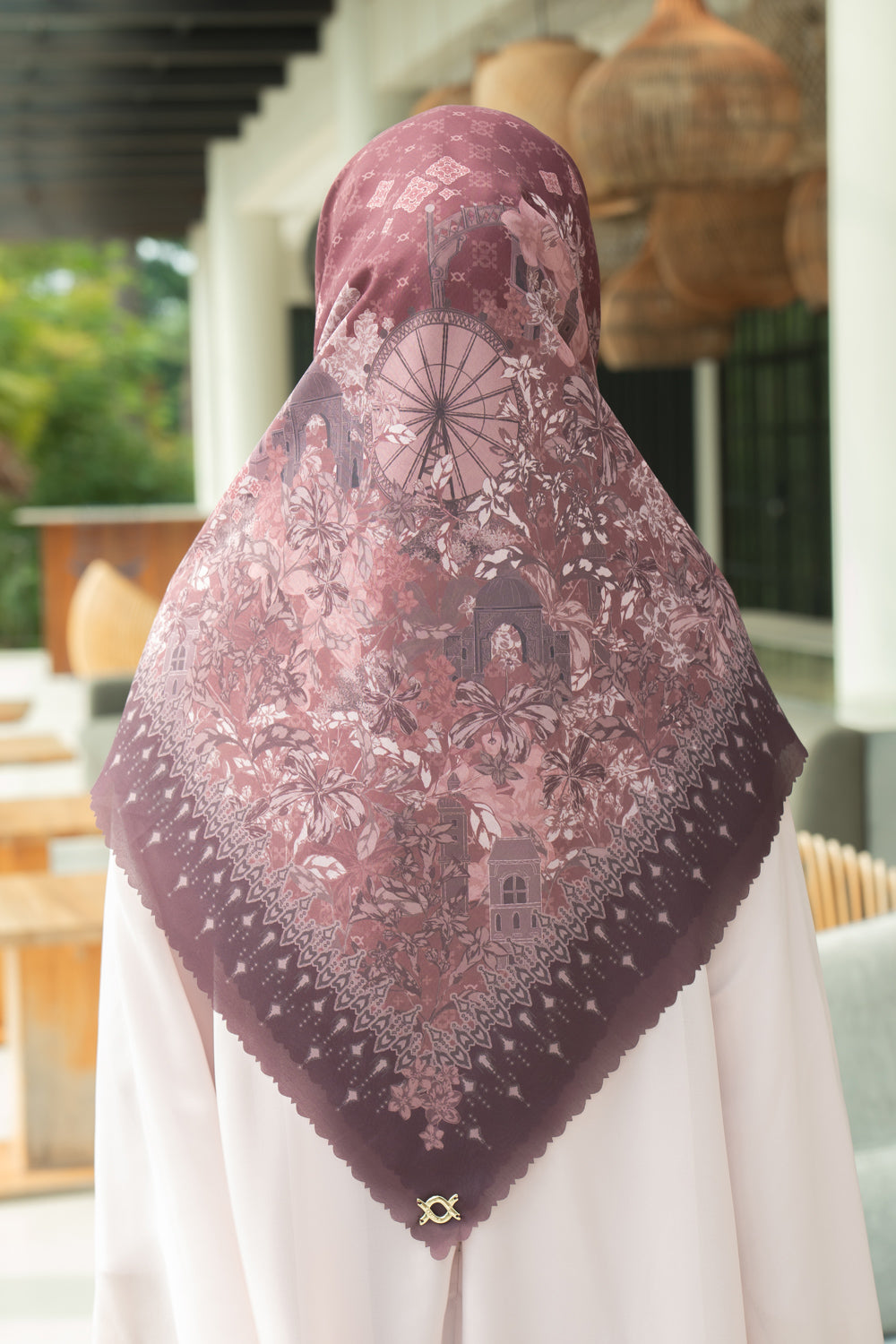 Cassia Scarf Syar'i Mahogany - Wearing Klamby