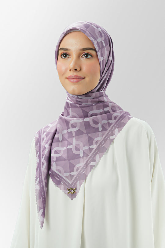 Grande Monogram Scarf 98 Dusty Purple