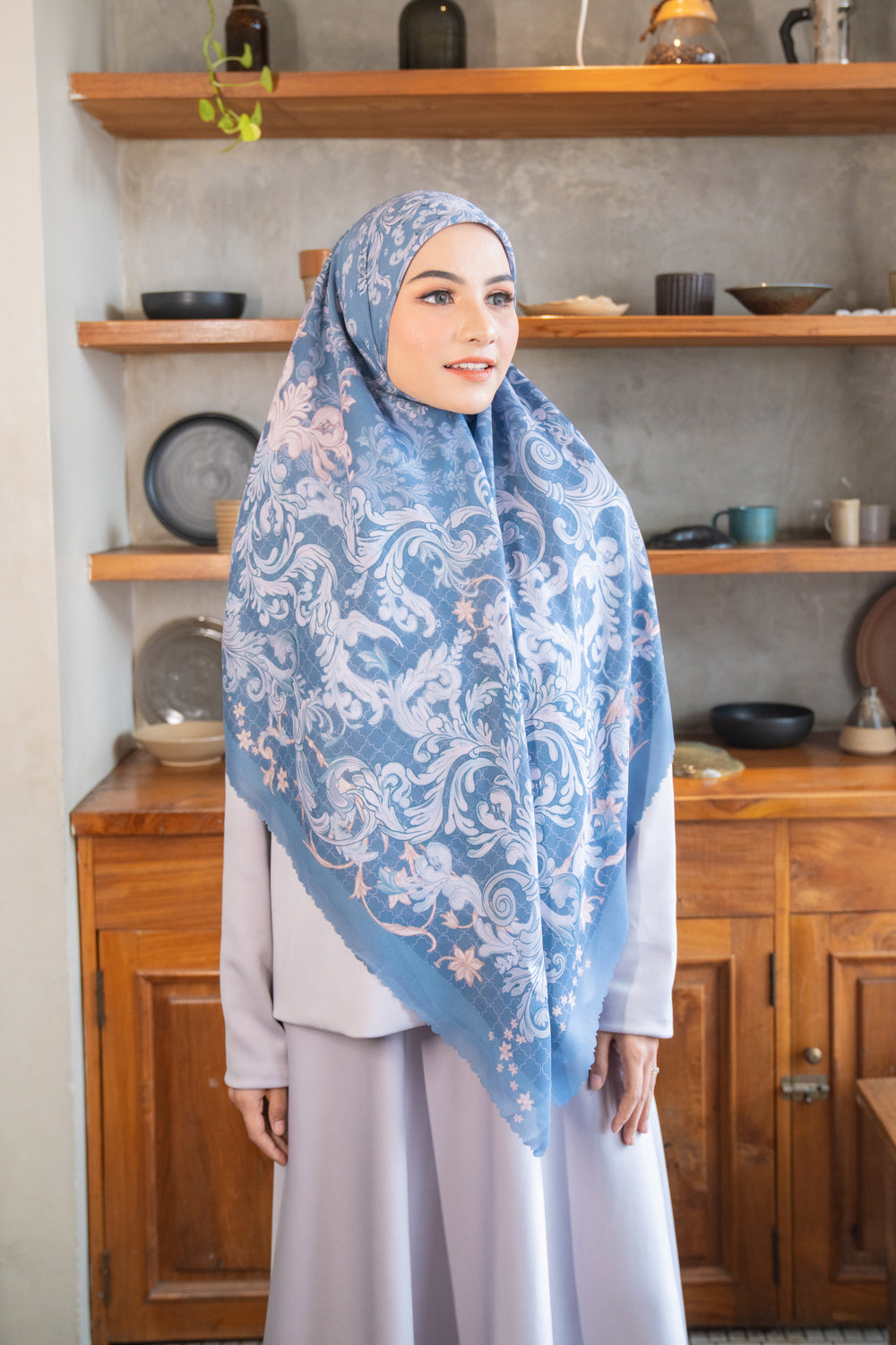 Danisha Scarf Syar'i Shiny Moonlight