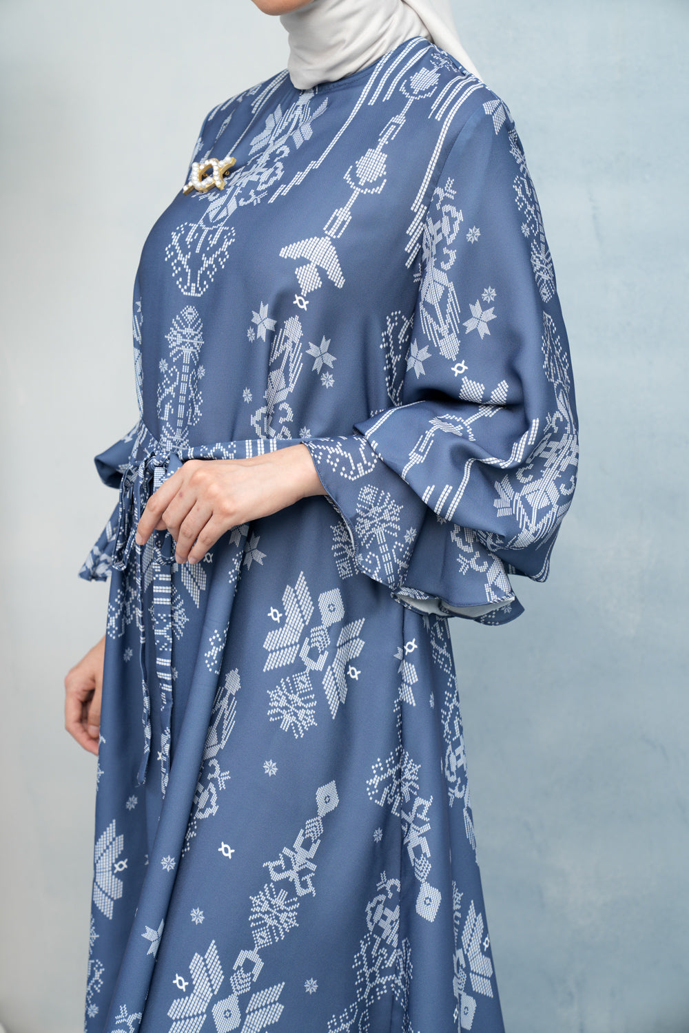 Lingga Dress (Minor) Biru Nila - Wearing Klamby