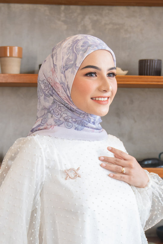 Danisha Scarf Silver Berry