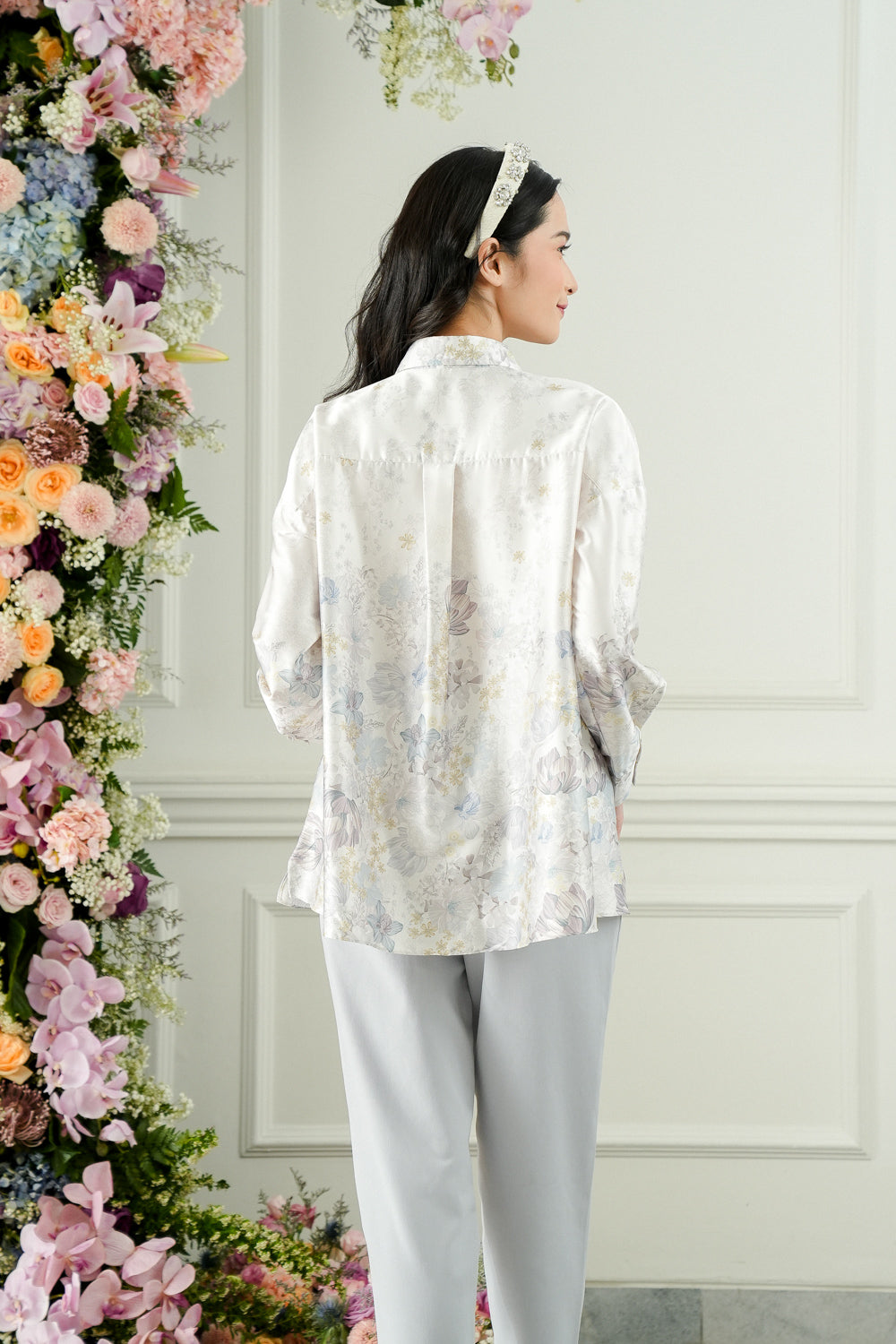 Anyelir Shirt Lamarauna