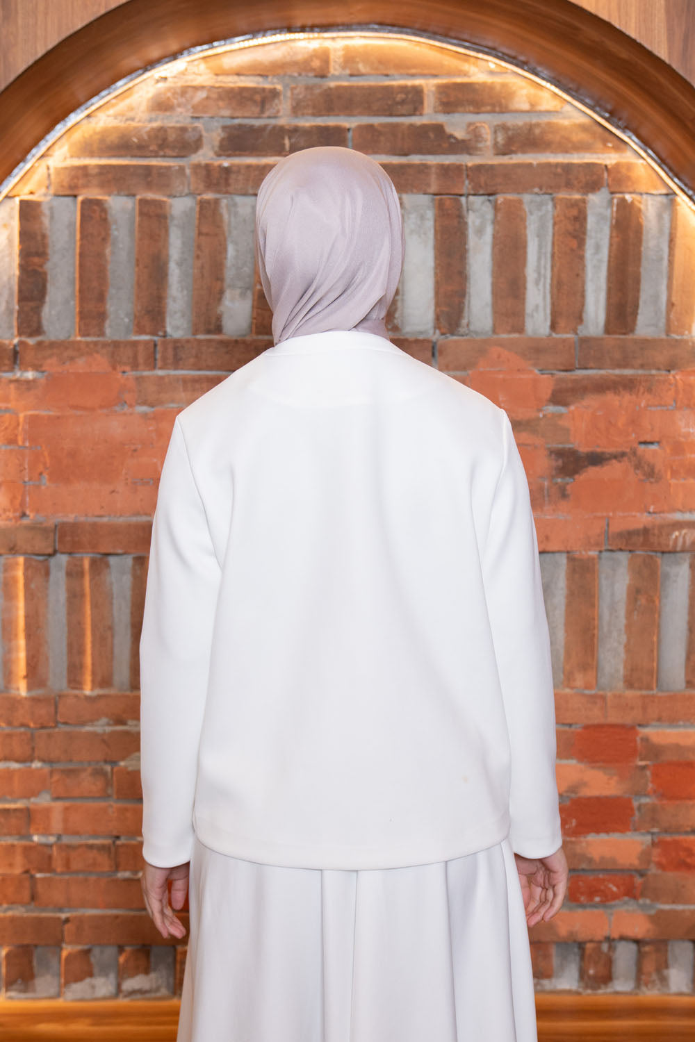 Villona Outer Broken White