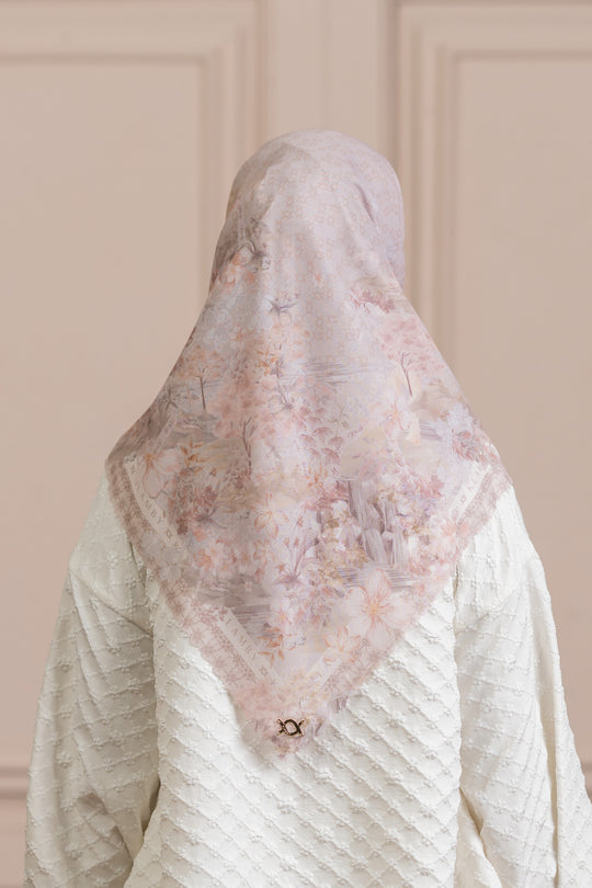 Astiri Scarf (Minor) Putty Silk