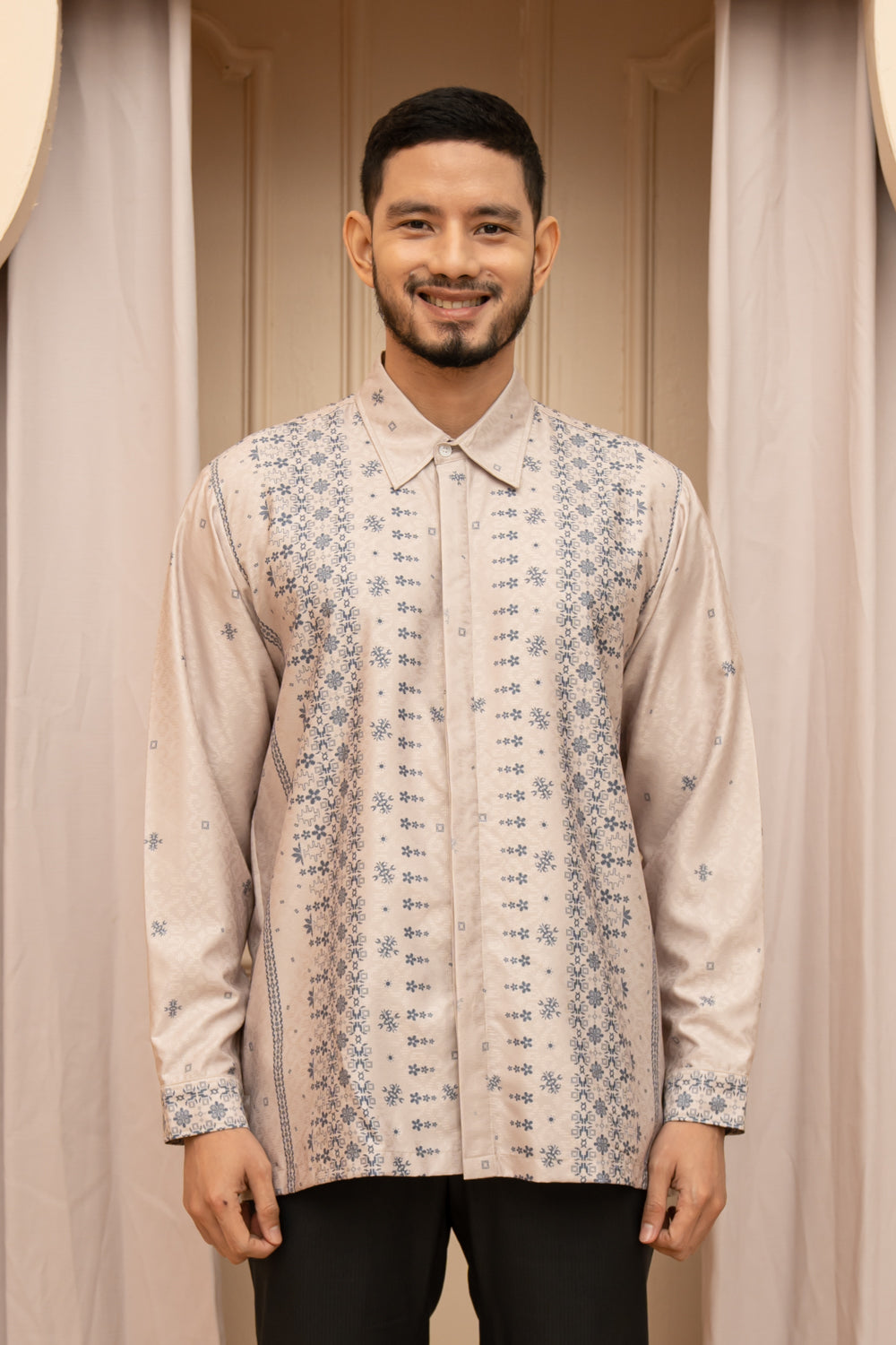 Magani Long Shirt Men (Minor) Mirage - Wearing Klamby