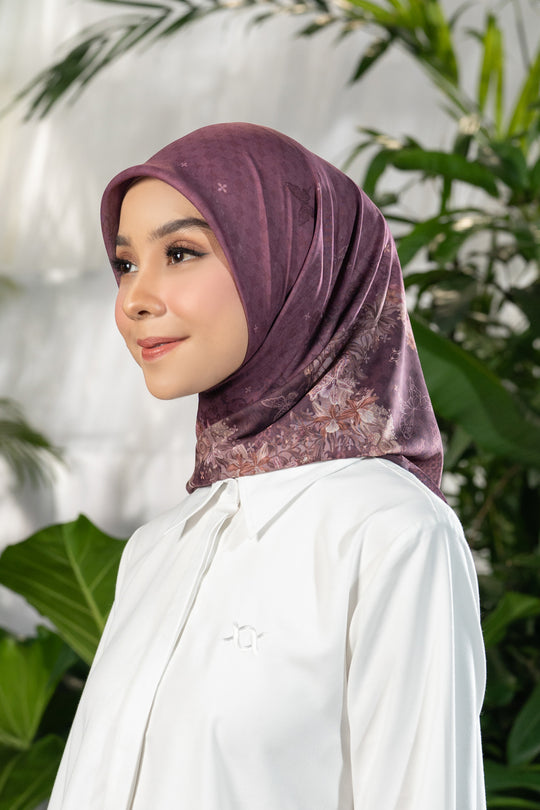 Seruni Scarf Mirah Delima