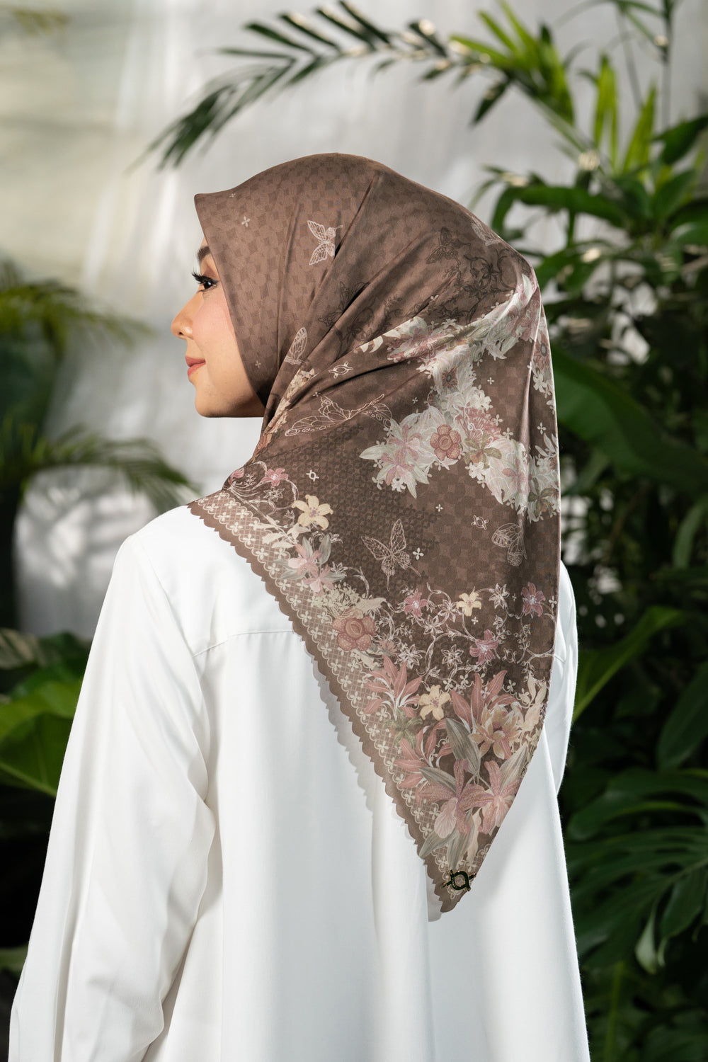 Seruni Scarf Marmer Coklat