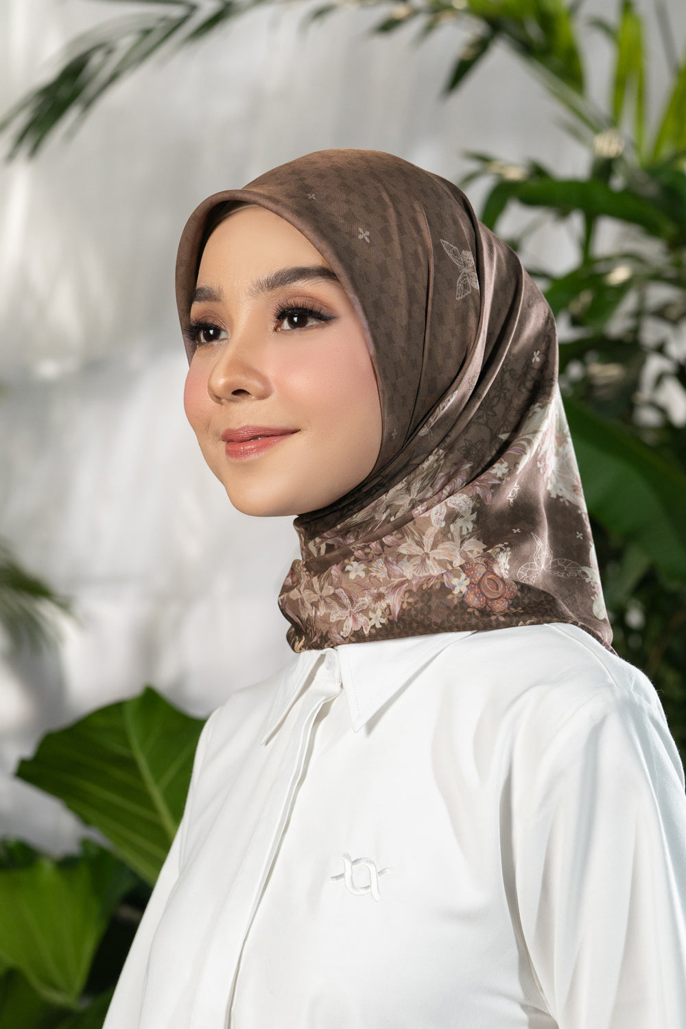 Seruni Scarf Marmer Coklat