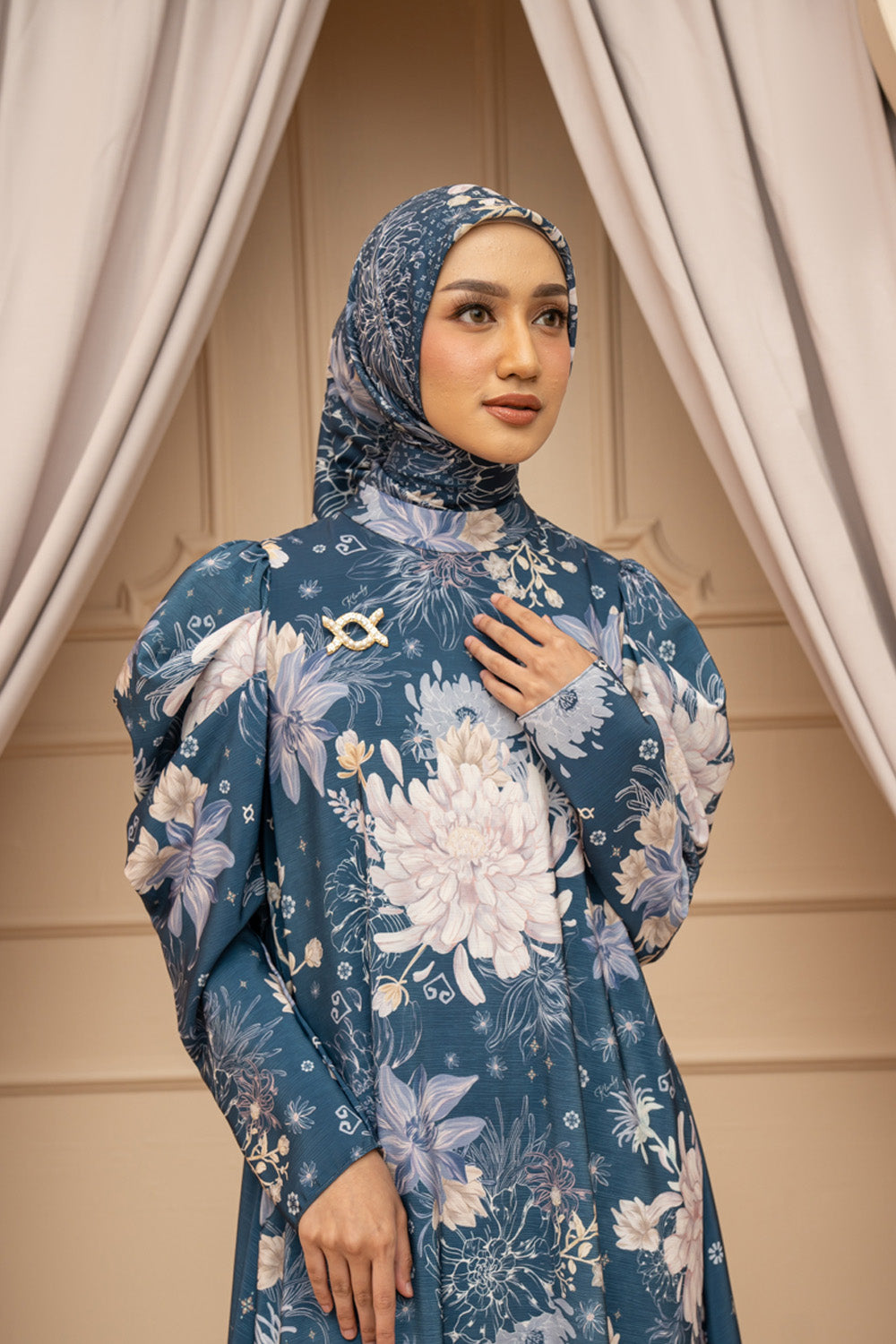 Dahayu Dress Lovina - Wearing Klamby