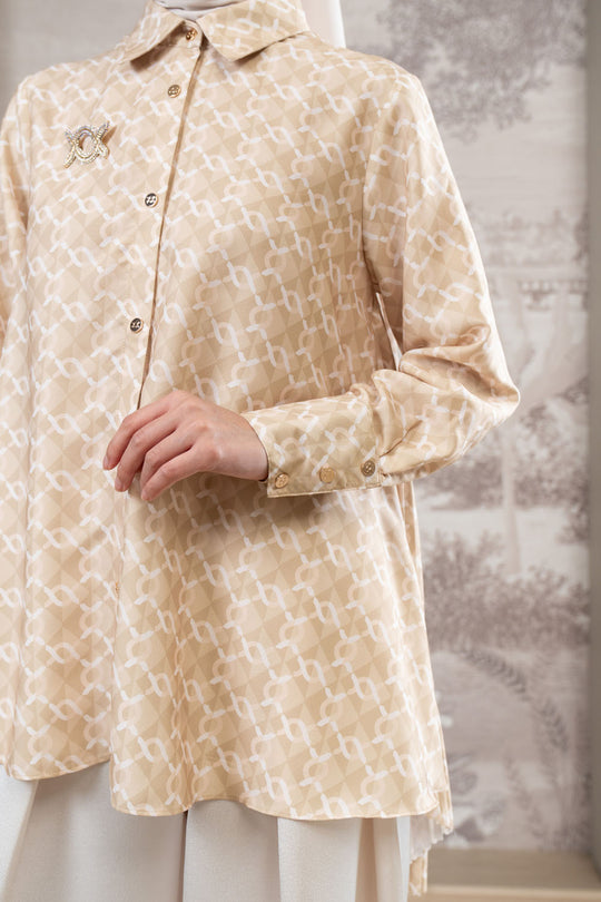 Monogram Pleated Shirt Sandcastle