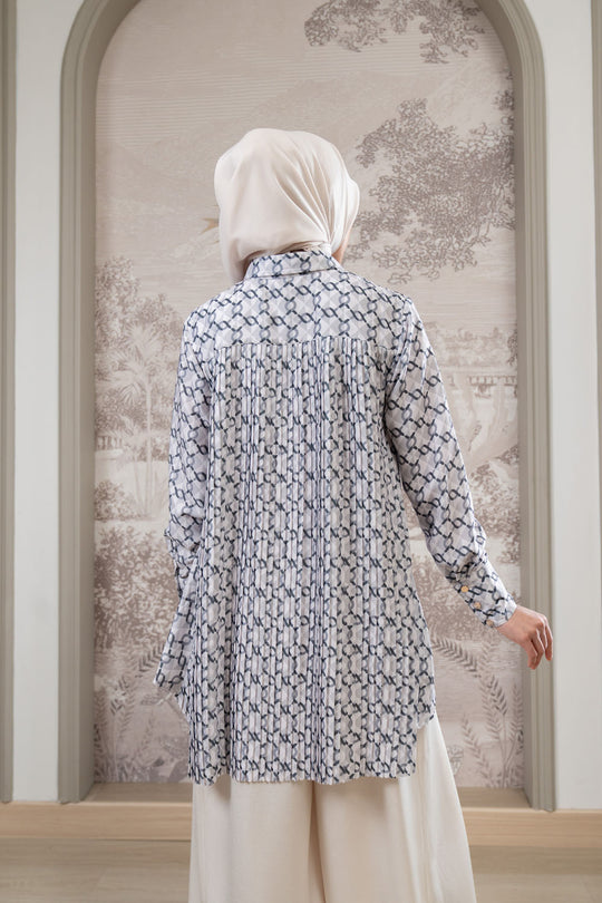 Monogram Pleated Shirt Monochrome