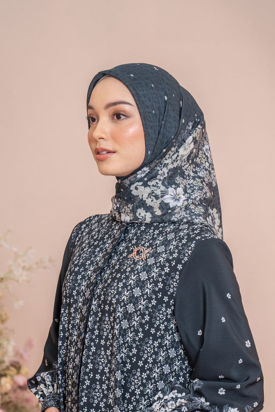 Rissa Scarf Dark Mirage