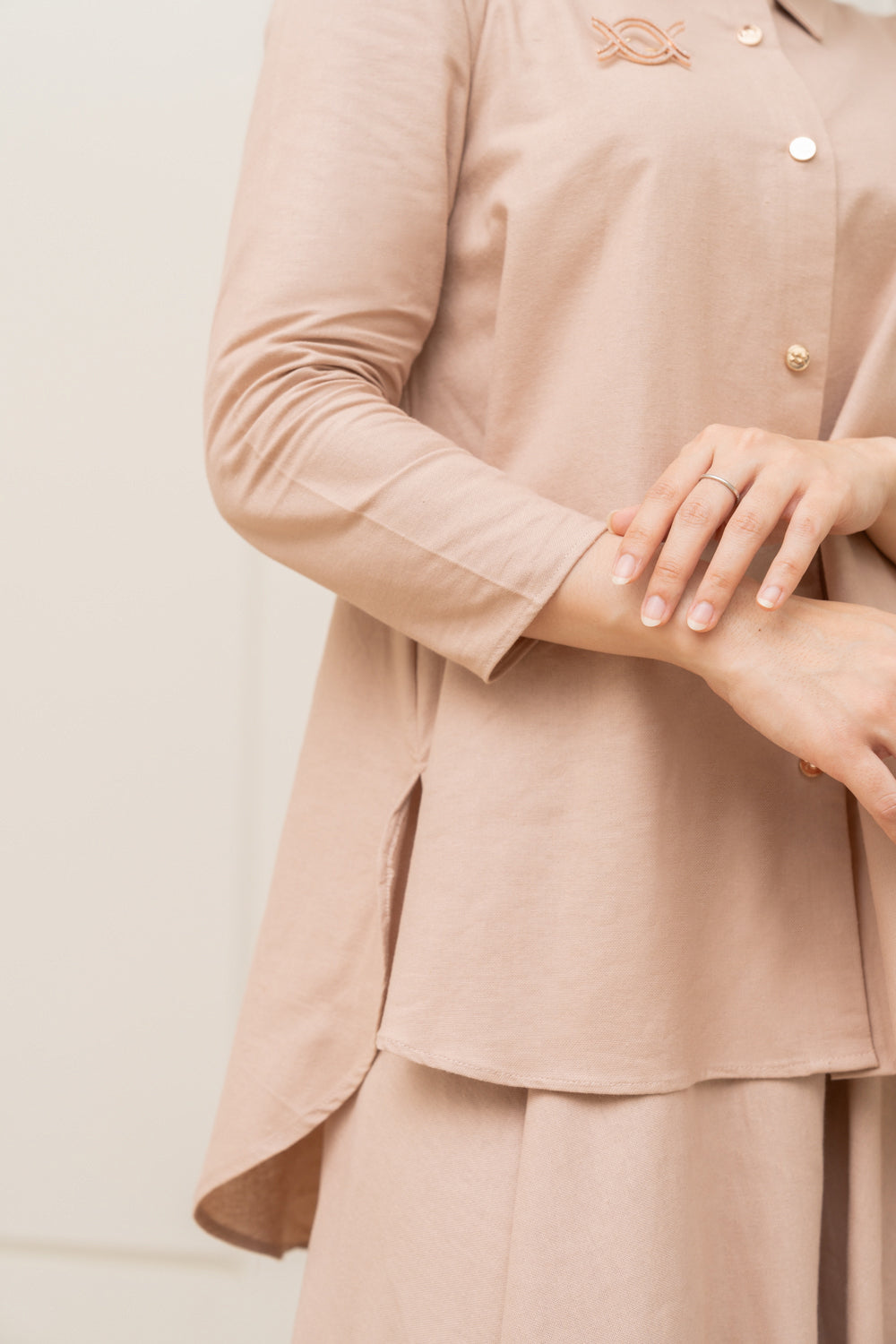 Letisha One Set (Minor) Caramel