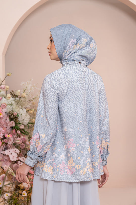 Rissa Blouse Set Syar'i Silver Glaze - Wearing Klamby