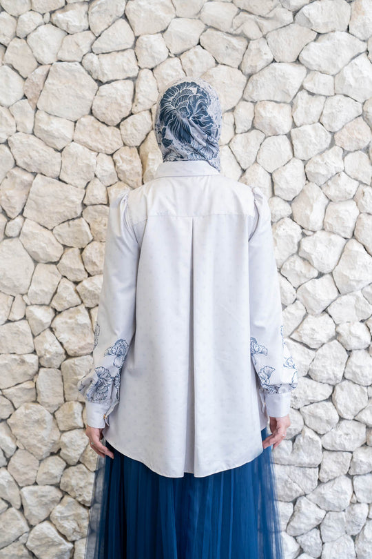 Leysha Shirt & Scarf Syar'i Set Cloudy White - Wearing Klamby