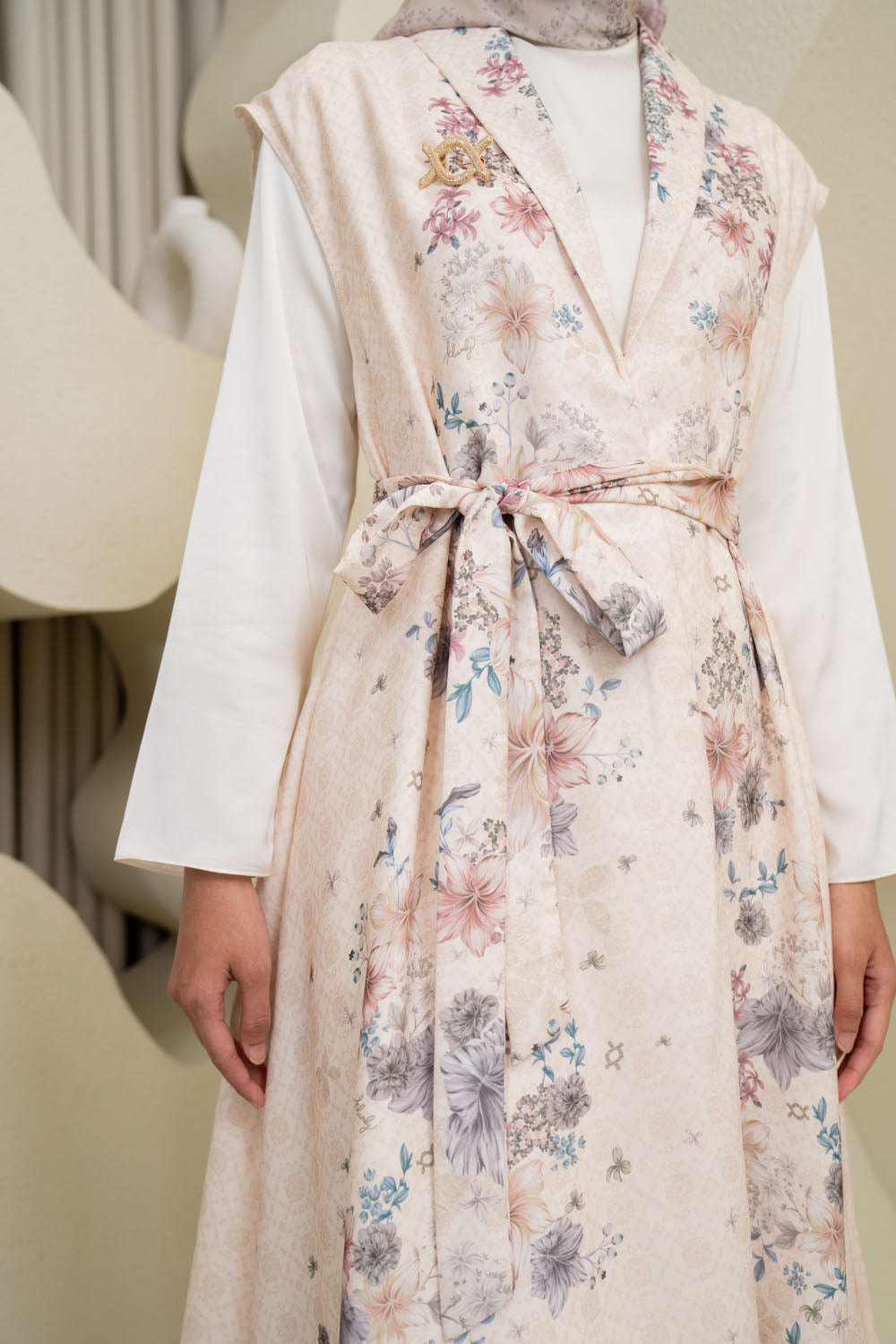 Muraya Outer (Minor) Ivory Moss