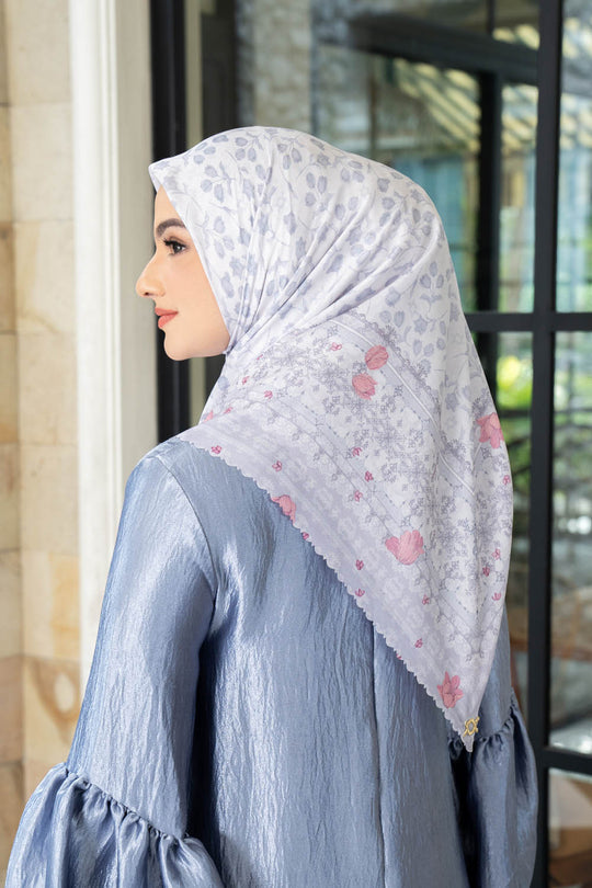 Sophia Scarf Ashen Pearl