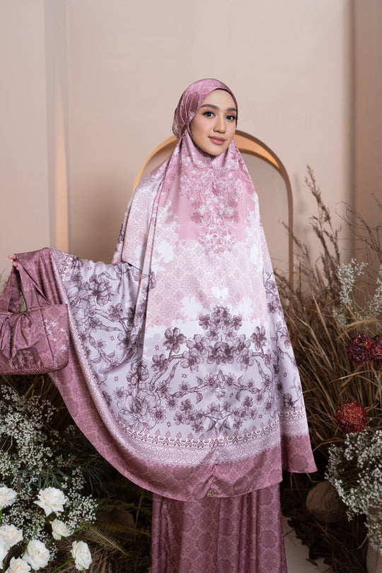 Pre Order - Medinela Prayer Set Pink Scallop