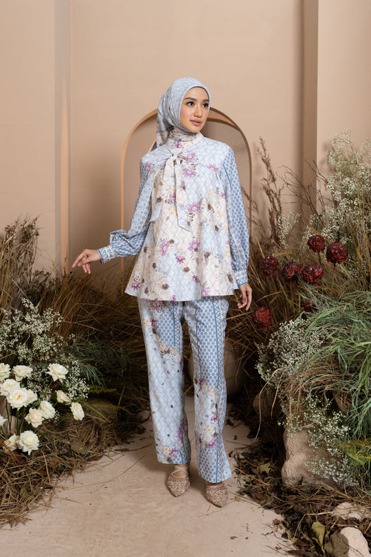 Mariri Blouse (Minor) Serene Azure