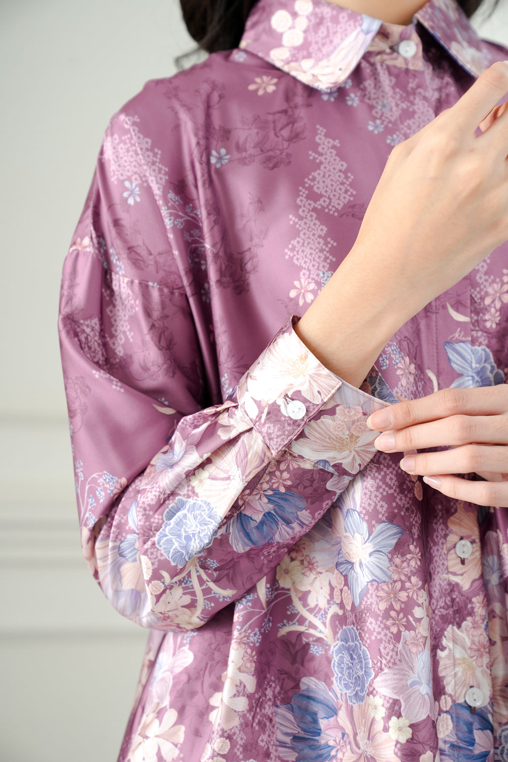 Anyelir Shirt Madika