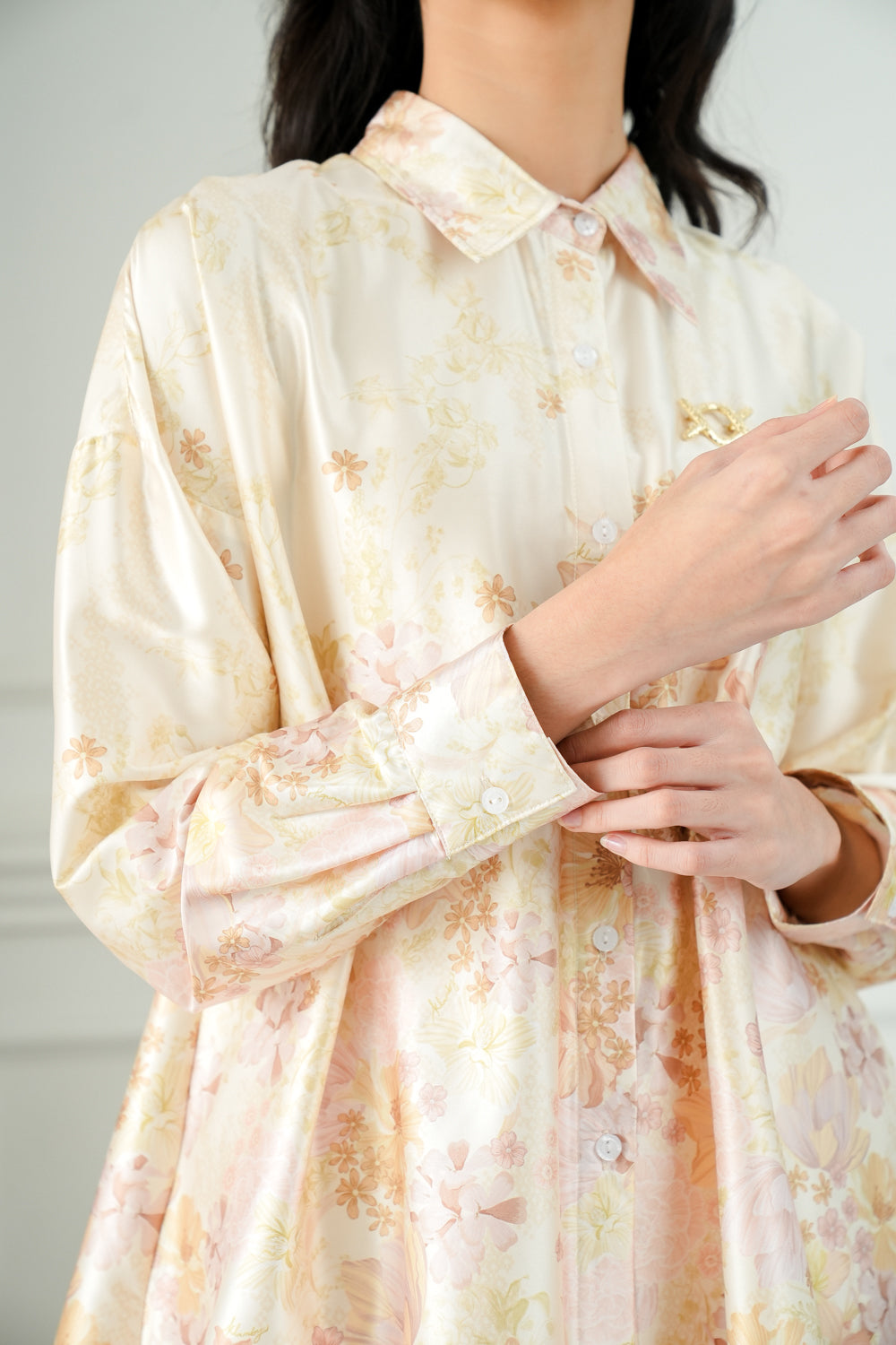 Anyelir Shirt Karavia