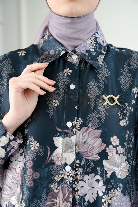 Anyelir Shirt Banawa