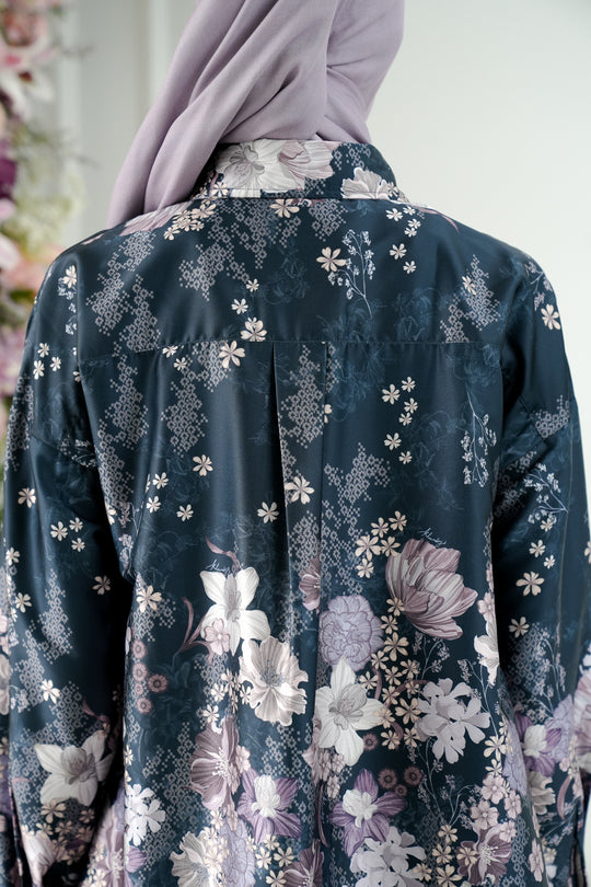 Anyelir Shirt Banawa