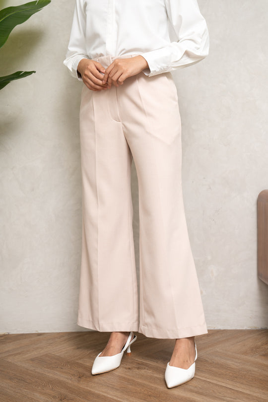 Ara Pants (Minor) Vanila - Wearing Klamby