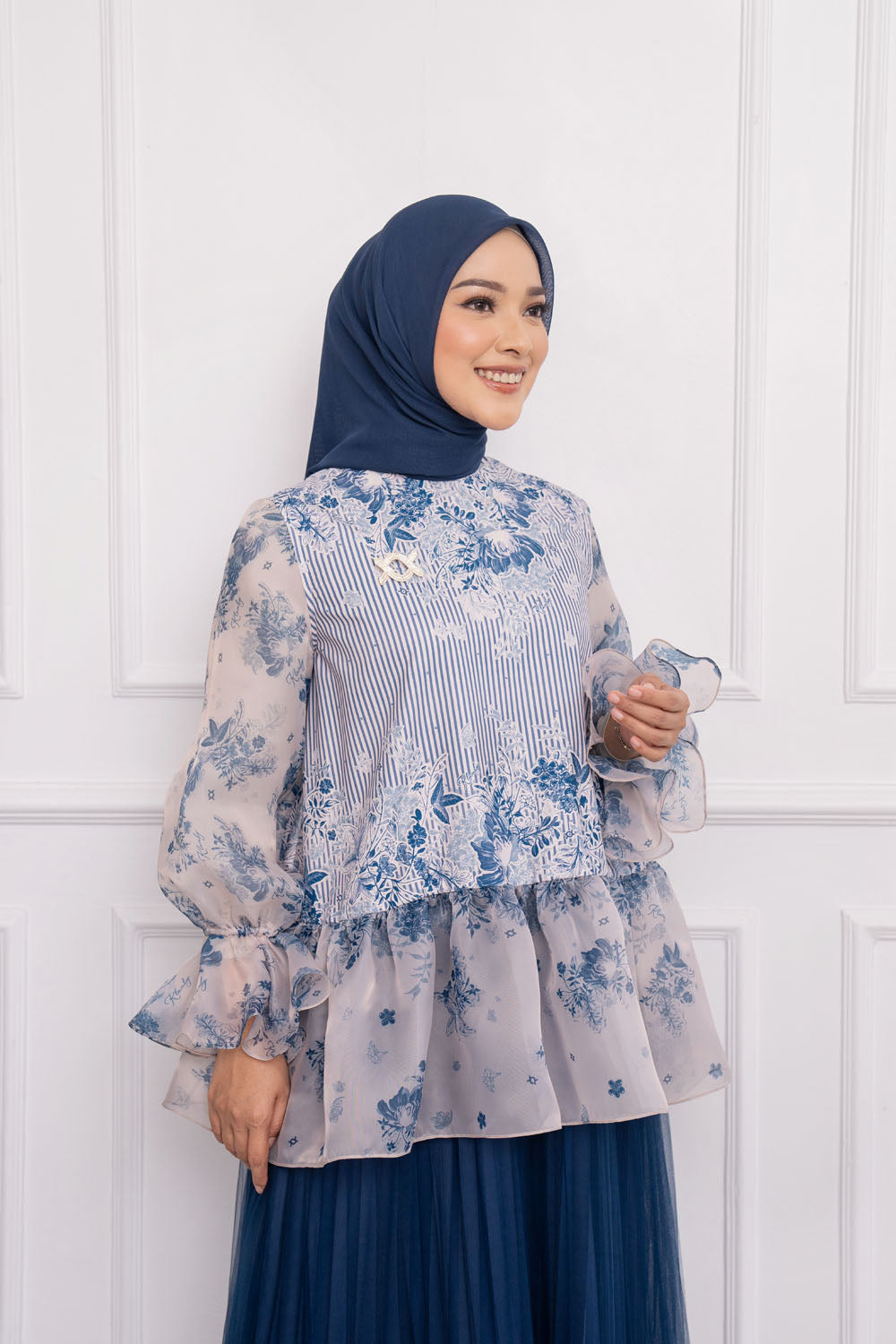 Norela Blouse Azure Mist