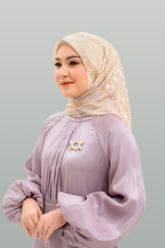 Mantingan Scarf Plumeria