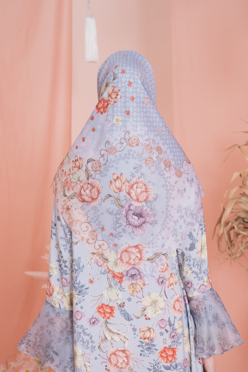 Dayana Scarf Syar'i Blooming Silver - Wearing Klamby