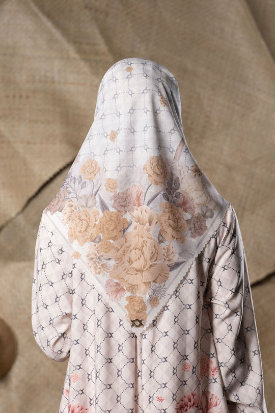 Rosette Scarf Frostbloom