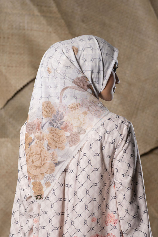 Rosette Scarf Frostbloom