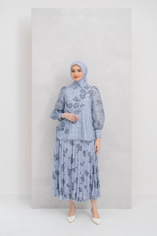 Lagosi Blouse Azure Blue - Wearing Klamby