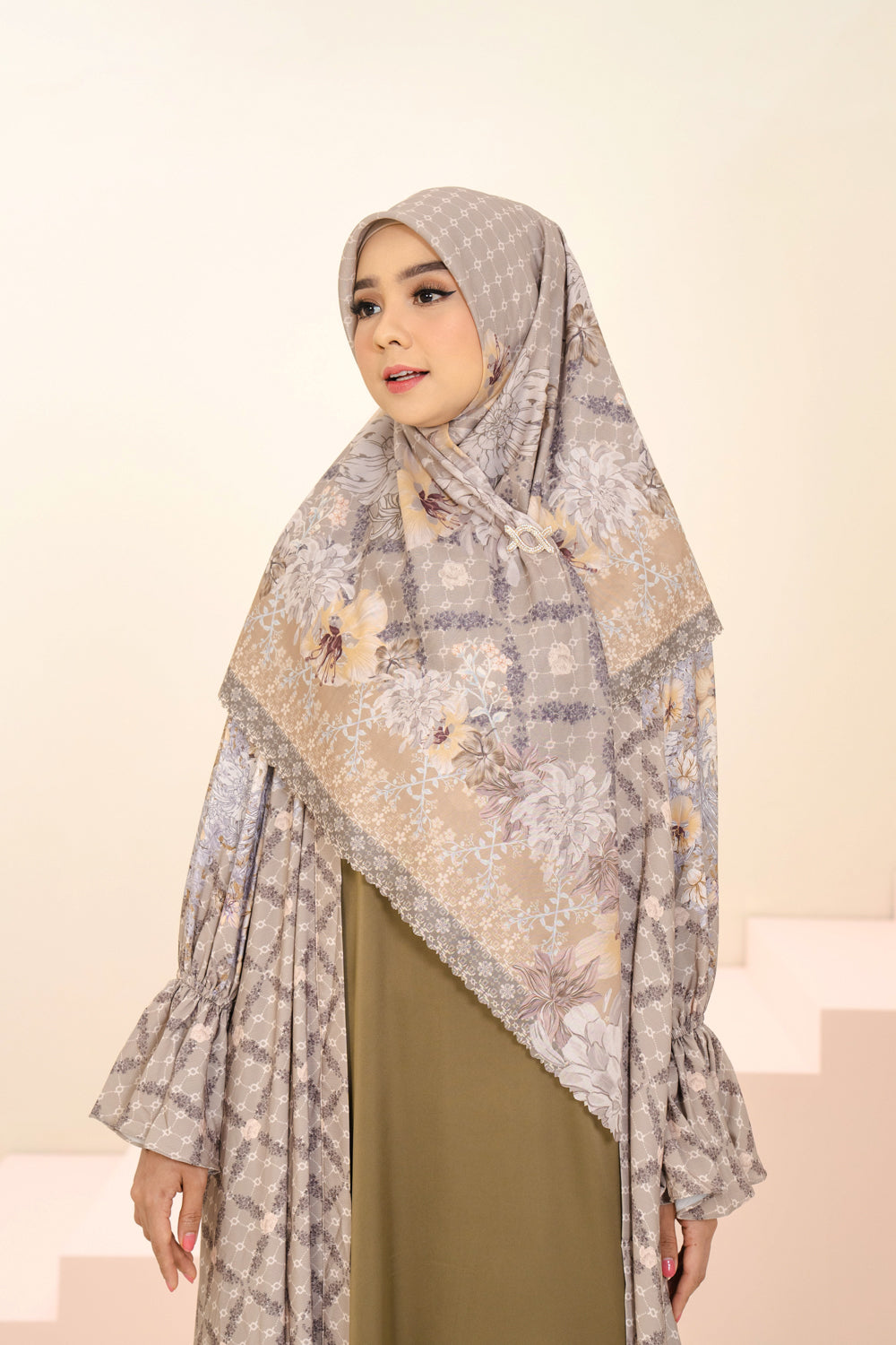 Ariana Scarf Syar'i Honey Glow - Wearing Klamby