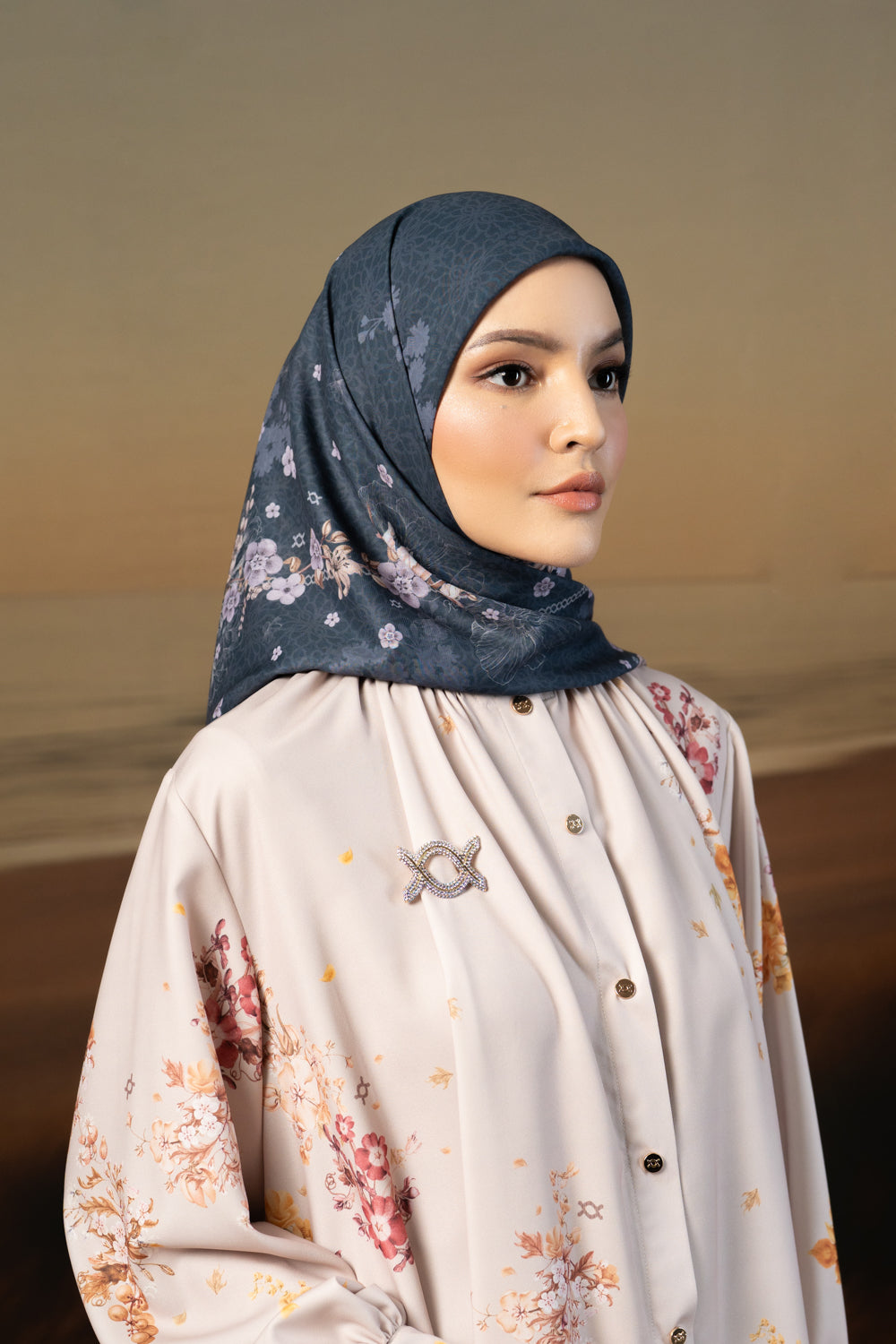 Alessia Scarf Warm Basalt