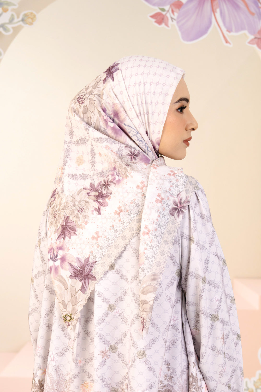 Ariana Scarf Silky Grape