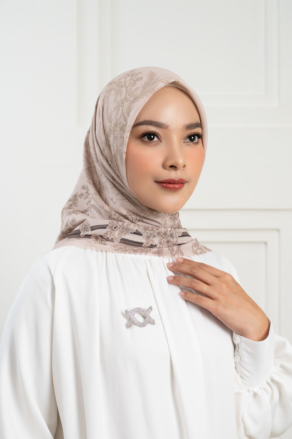 Ruby Scarf Moonstone