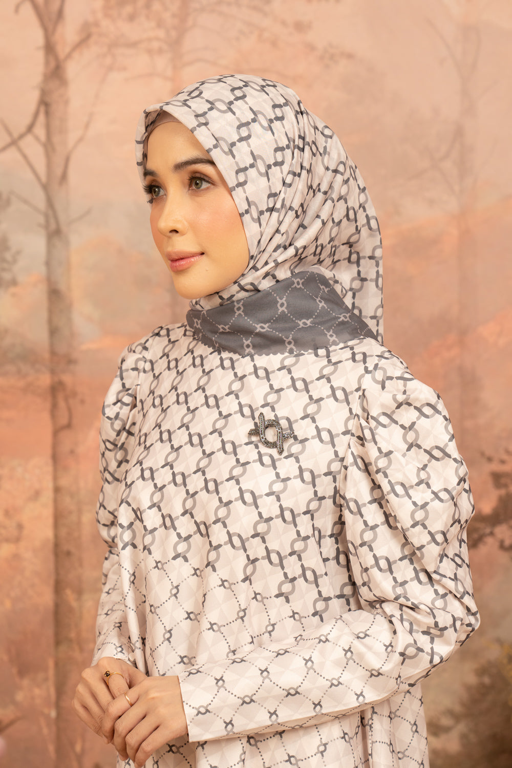 Calya Monogram Scarf (Minor) Pavement