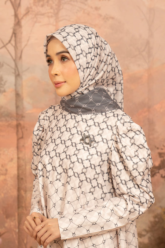 Calya Monogram Scarf (Minor) Pavement