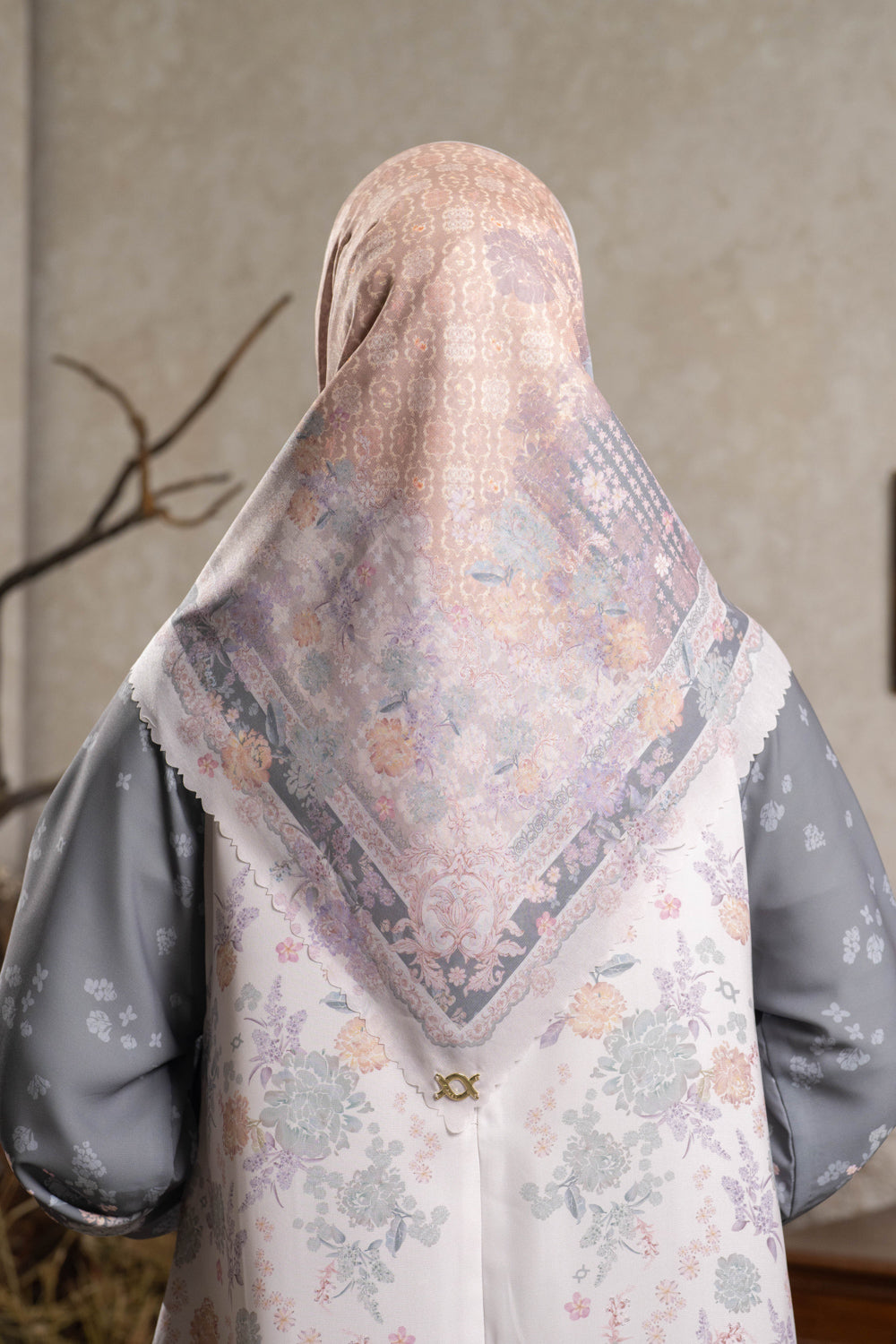 Nahira Scarf Hazel Gaze