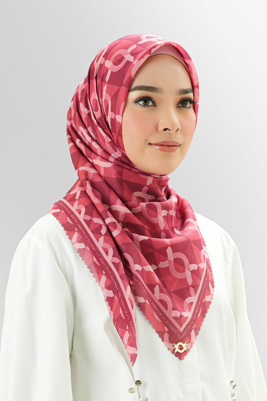 Grande Monogram Scarf 47 Brick