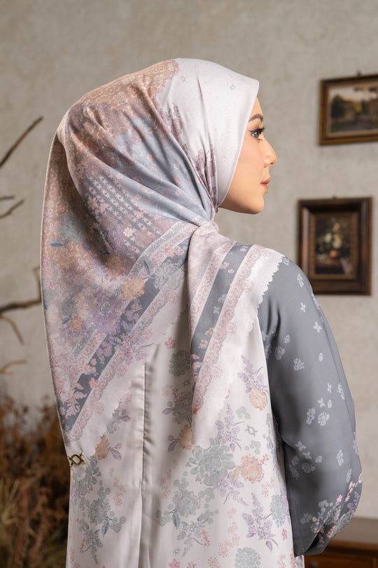 Nahira Scarf Hazel Gaze