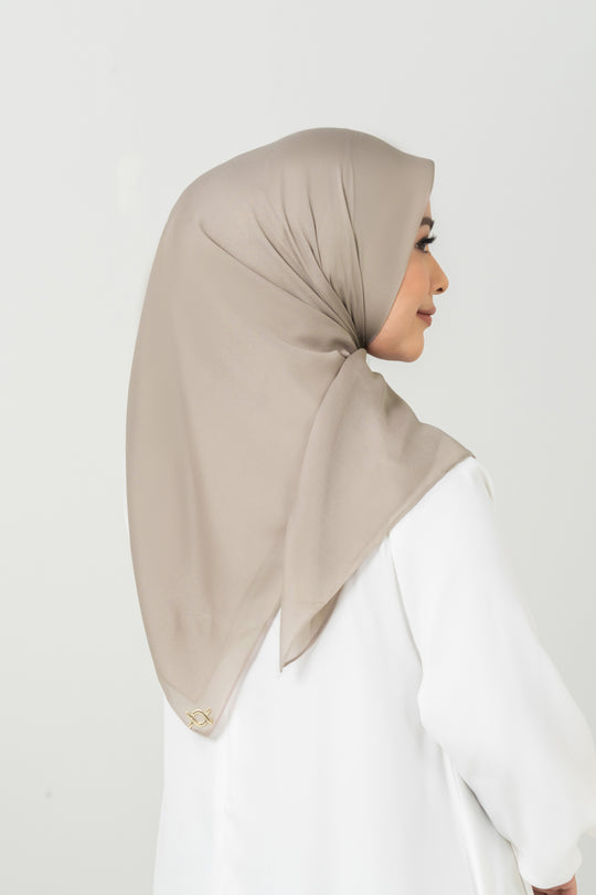 Lyra Scarf Creme