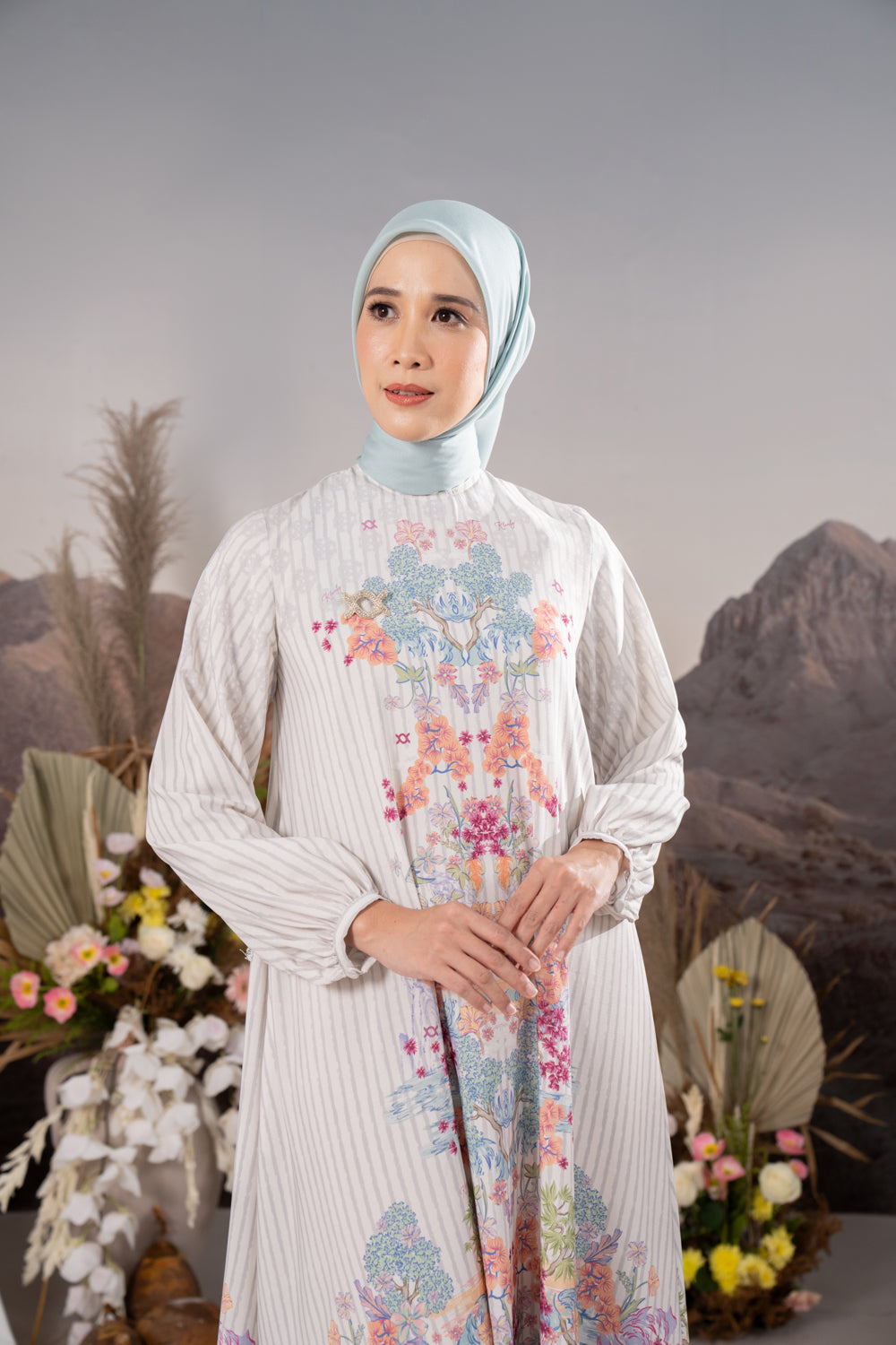 Arcelia Dress Soft Moss