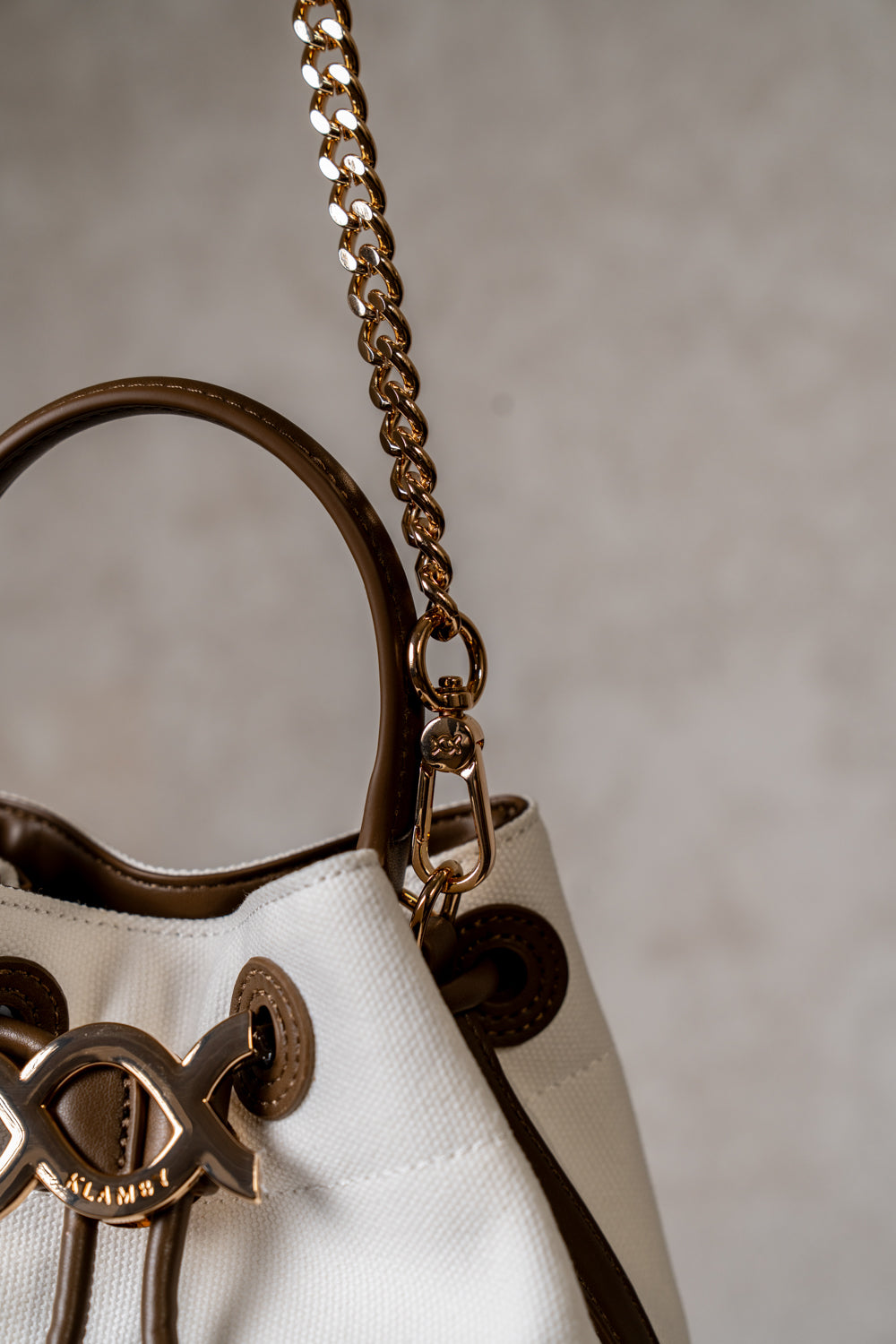 Ava Bucket Bag Medium (Minor) Cocoa Noir