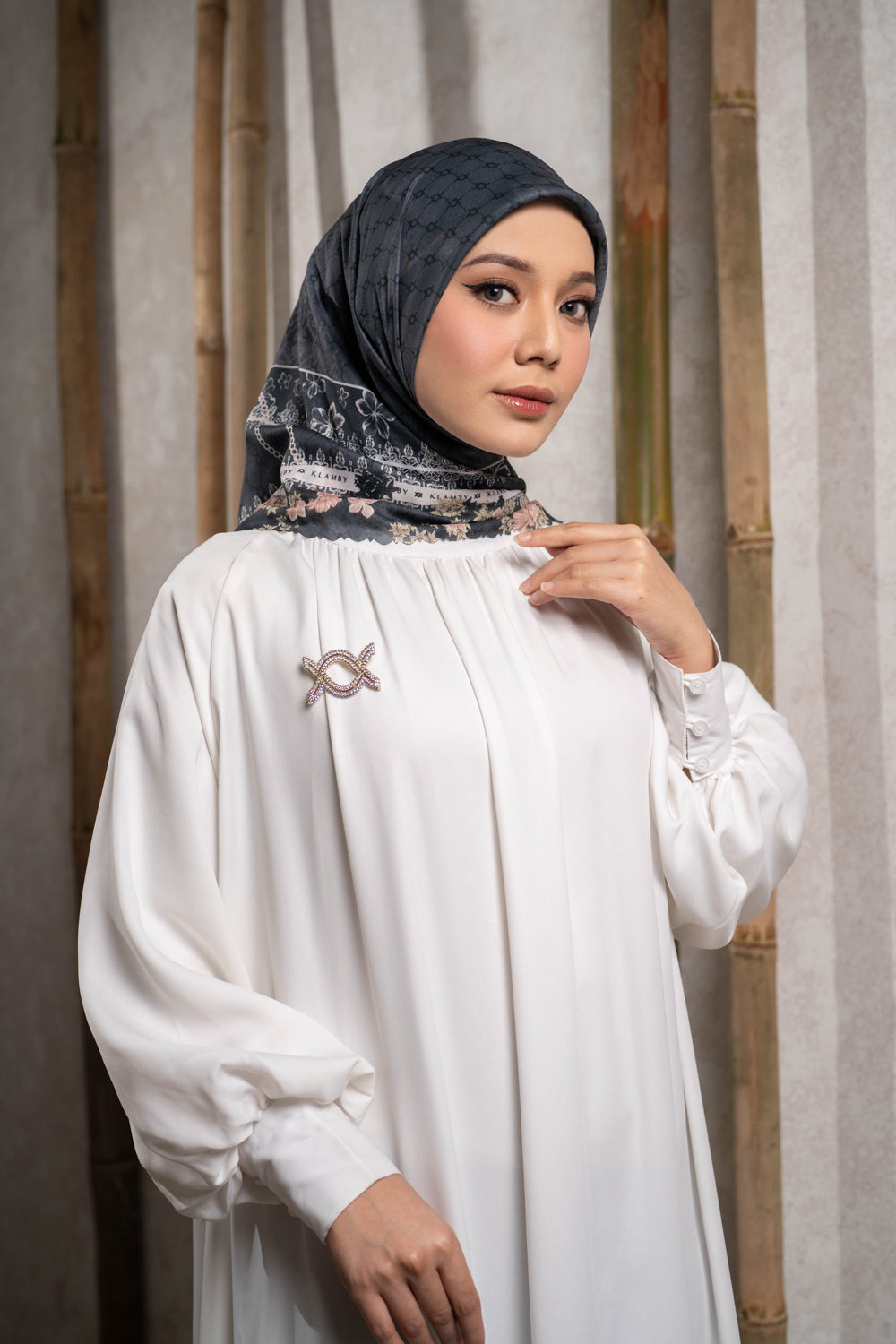 Arunika Scarf Mystic Black