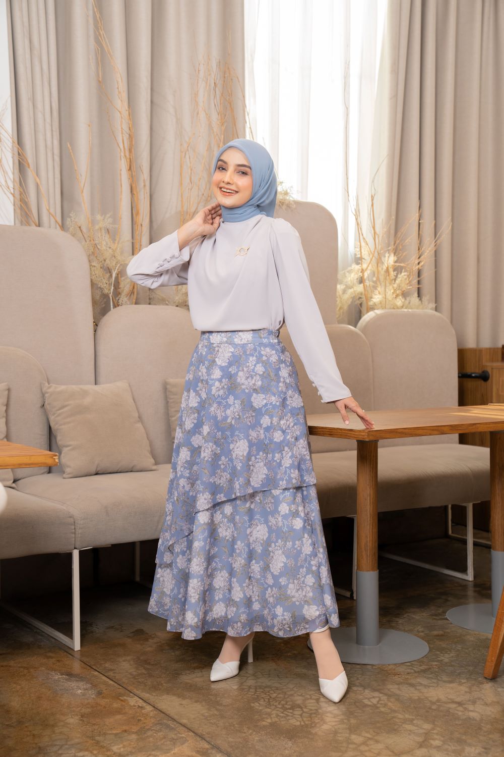 Chana Blouse & Tantina Skirt Set Glacier Gray - Wearing Klamby