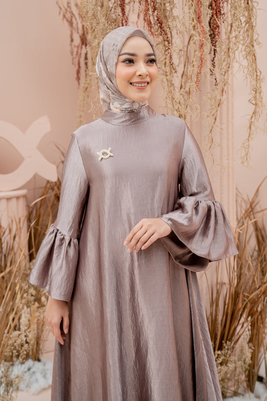 Asteria Dress Lead Gray - Wearing Klamby